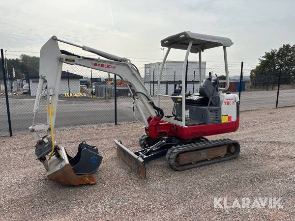Grävmaskin Takeuchi TB016