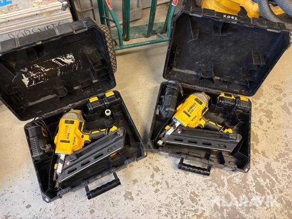 Spikpistol Dewalt DCN692P2 2 st