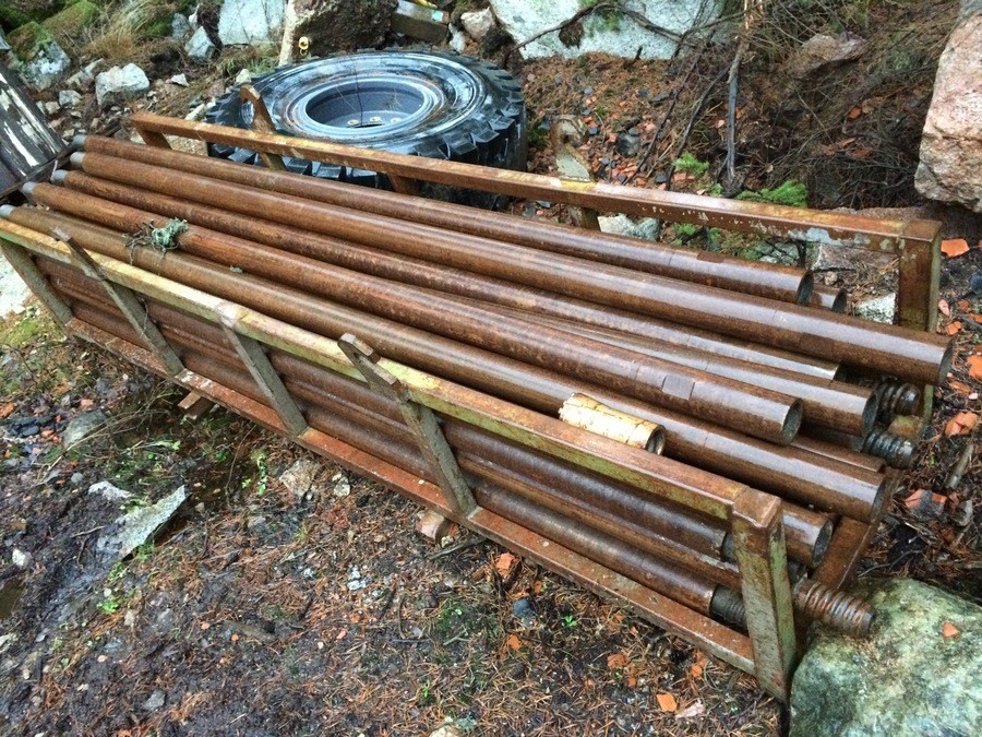 Drill Rods / Borrstänger 40st 3 meters