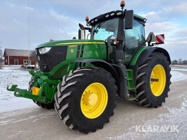 Traktor John Deere 6250R