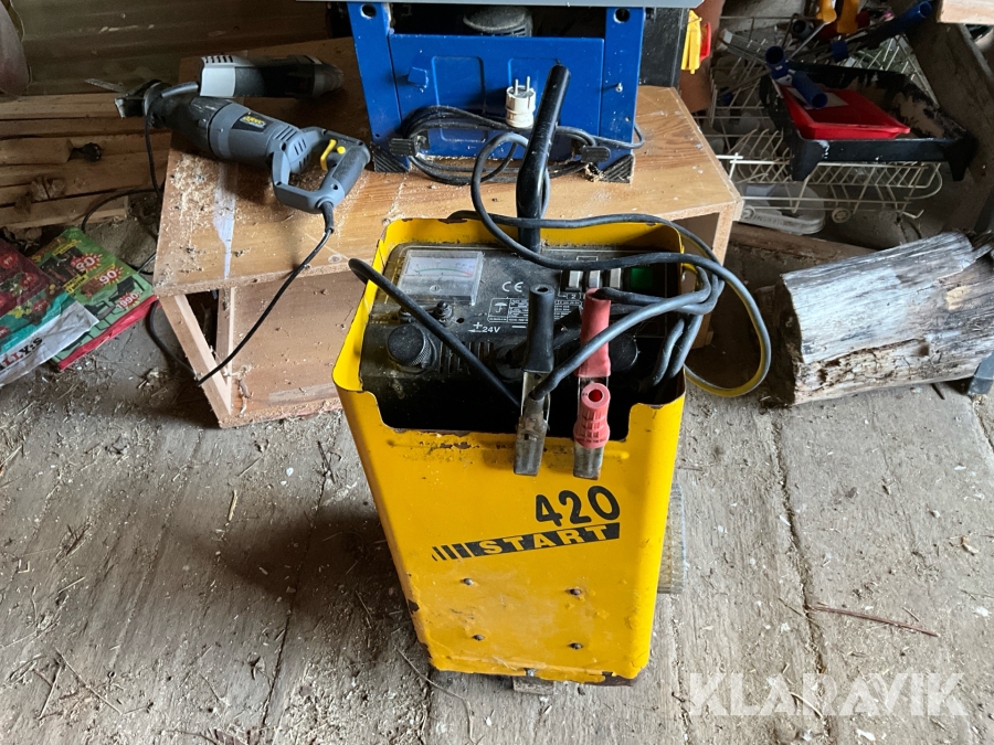 Batteriladdare Start 420 12/24V