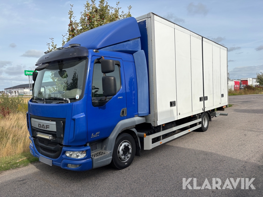 Skåplastbil DAF LF 210