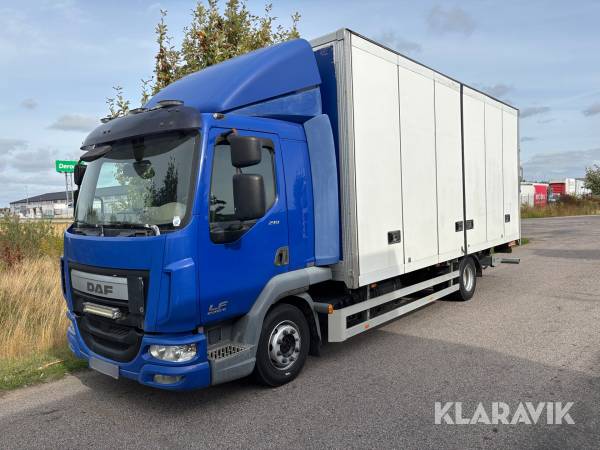 Skåplastbil DAF LF 210