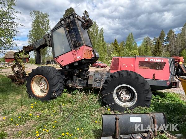 Skördare Valmet 901