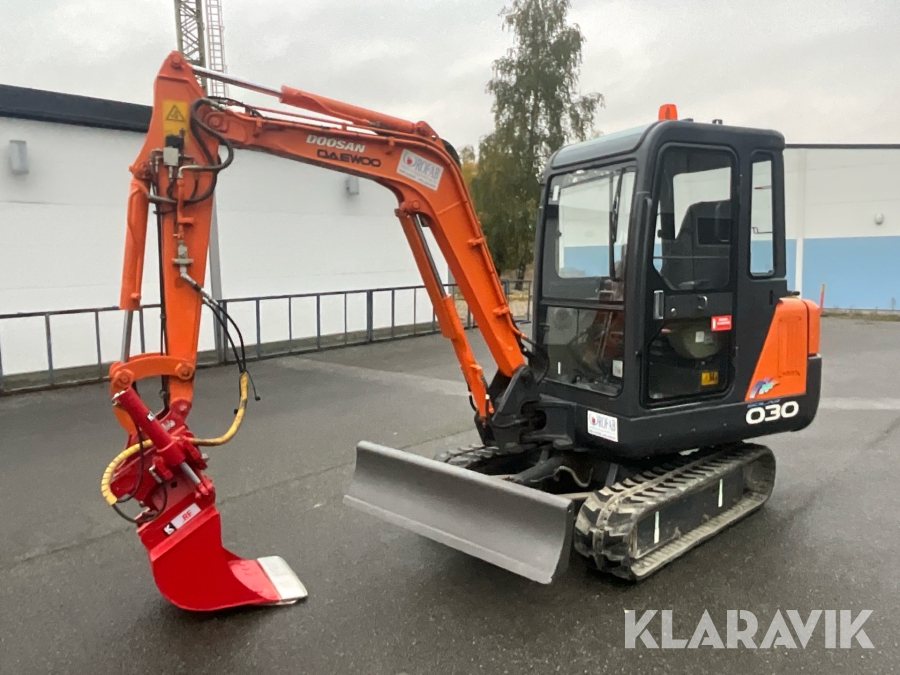 Minigrävmaskin Doosan Solar 030