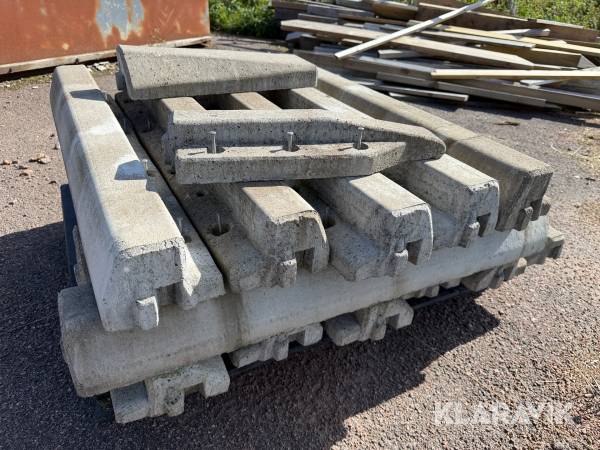Spikkantsten varierande modeller ca 19 st