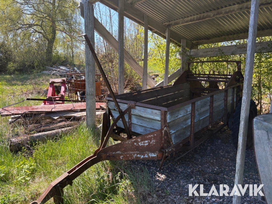 Gödselspridare Överum NEST CR