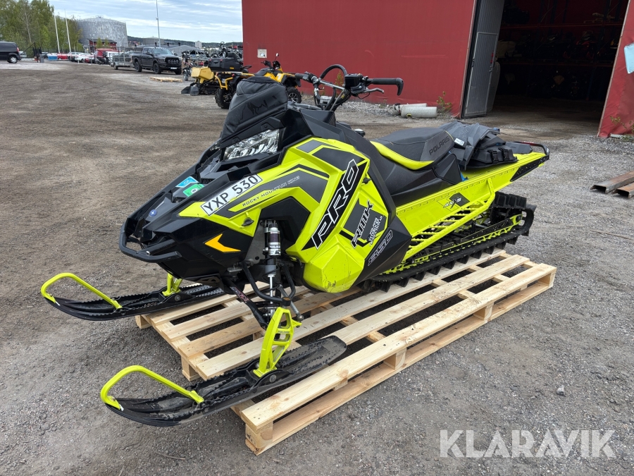 Snöskoter Polaris PRO RMK 850 163