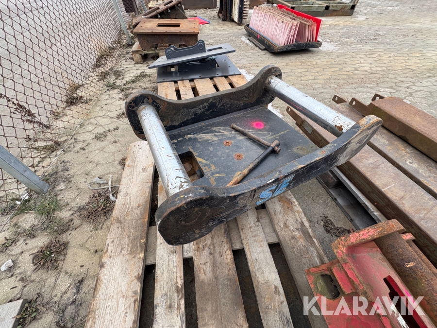 Mekaniskt Adapterfäste S E 101794 S70/S60