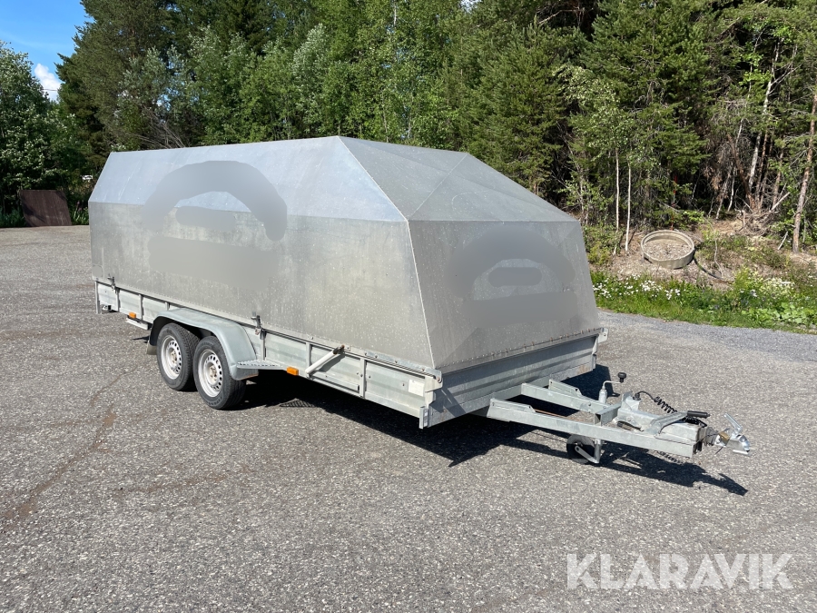 Släpvagn CO-Släpet 1990 med kåpa
