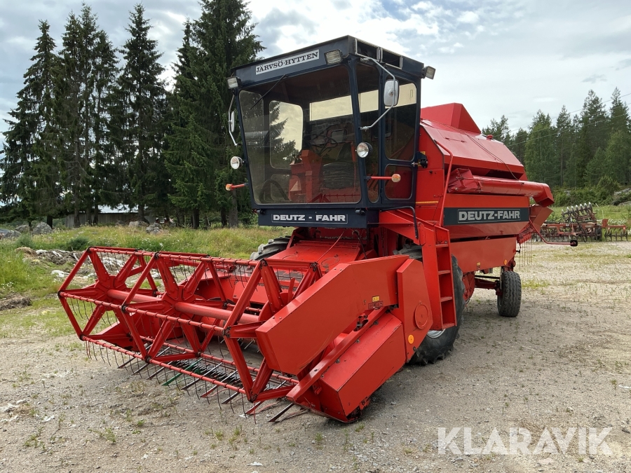 Skördetröska Deutz-Fahr M980