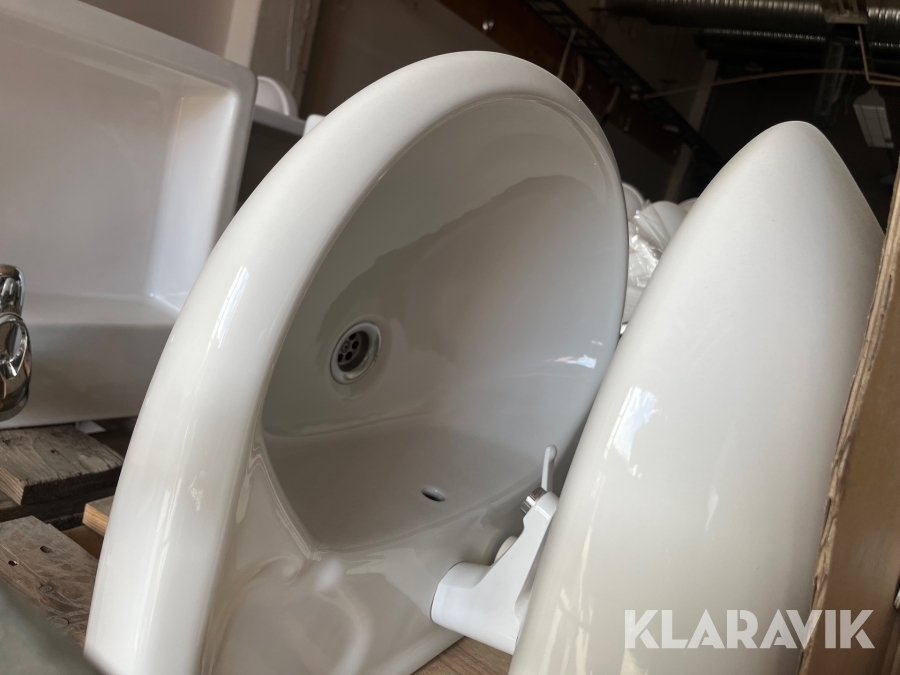 Handfat med blandare Ido Trevi, Stockholm, Klaravik auktione