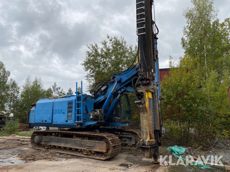 Pålmaskin Sennebogen SR35T