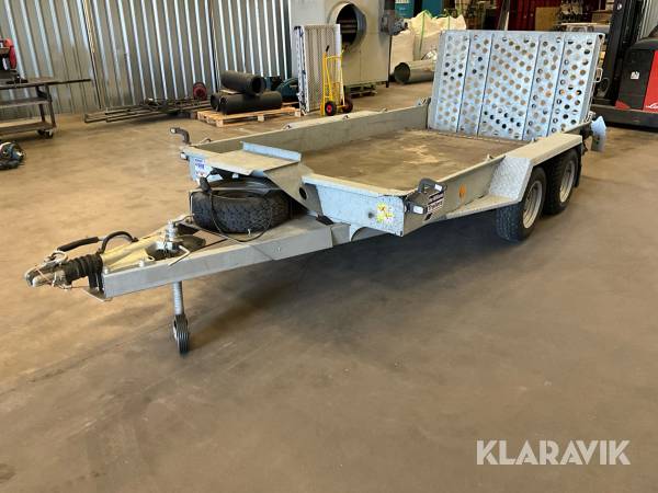 Maskinsläp Ifor williams 2Hb GH126BT