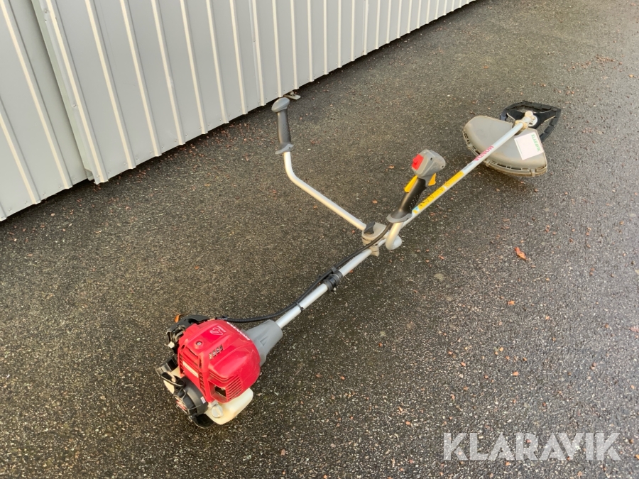 Grästrimmer med slyklinga Honda UMK 425E