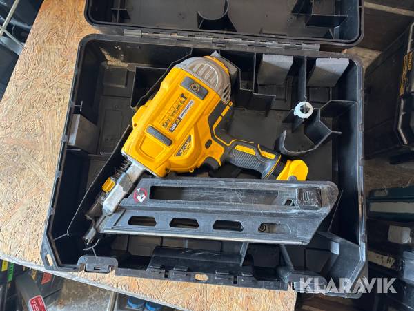 Spikpistol Dewalt DCN 692
