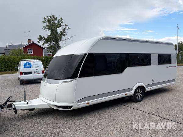 Husvagn Hobby 560 CFe Premium med mover