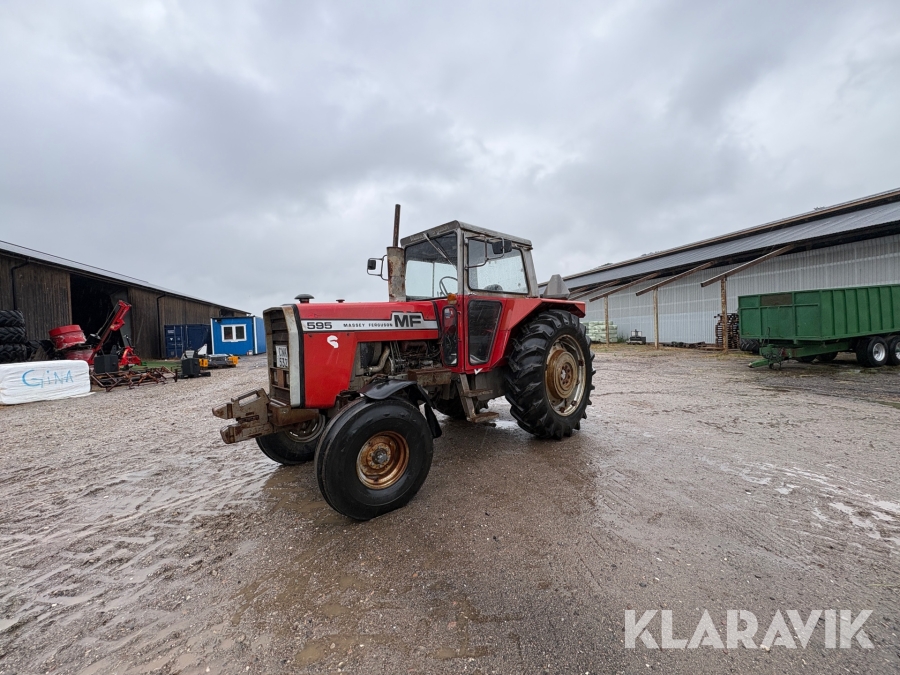 Traktor Massey Ferguson 595