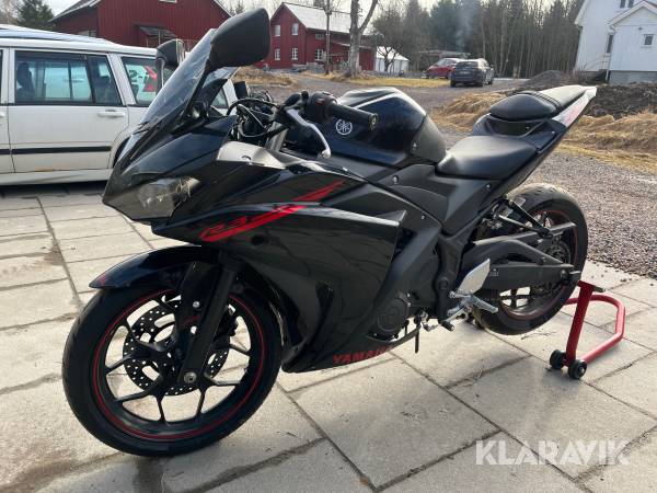 Motorcykel Yamaha R3 Sporthoj