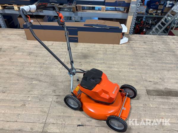 Gräsklippare Husqvarna LB 448i oanvänd