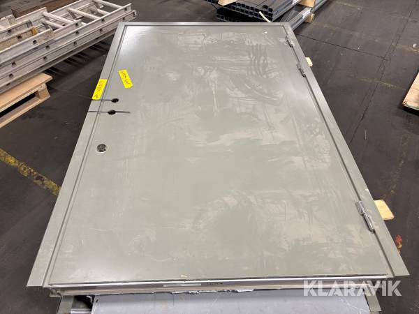 Ståldörr Daloc 13x21 höger