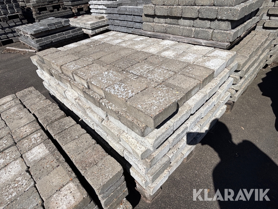 Marksten Betongfabriken RBR Bohus tumlad grå 2/3 140x140x40