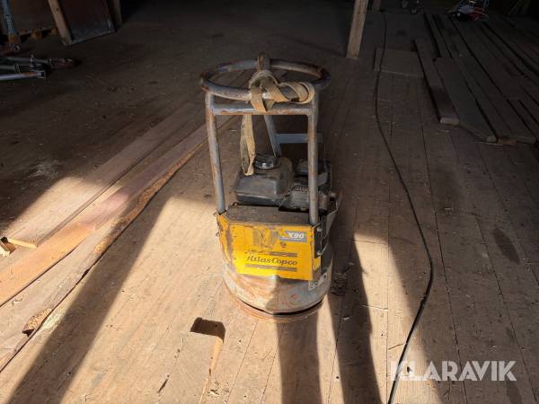 Markvibrator Atlas Copco Lx90