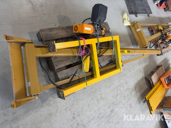 Väggsvängkran Star Liftket 250kg 3m