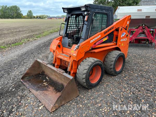 Kompaktlastare Doosan Daewoo 440 Plus
