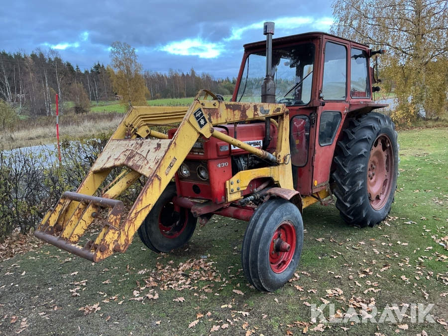 Traktor Volvo BM T430 med lastare