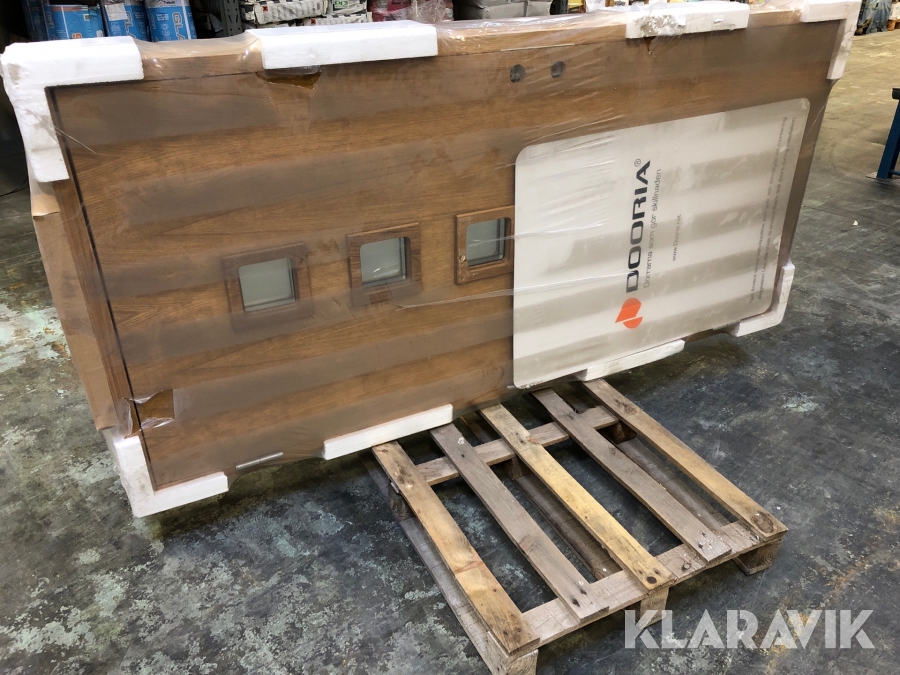 Teakdörr med fönster  Dooria  Vänsterhängd  