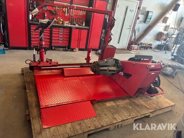 Däckmaskin Mondolfo Ferro TBE 156 S PRO