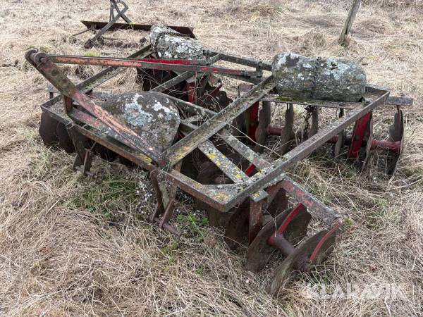 Tallriksredskap R. Poulsens 7x4 tallrikar 2,2m