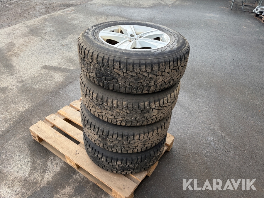 Vinterhjul Nokian 245/65 R17 4st