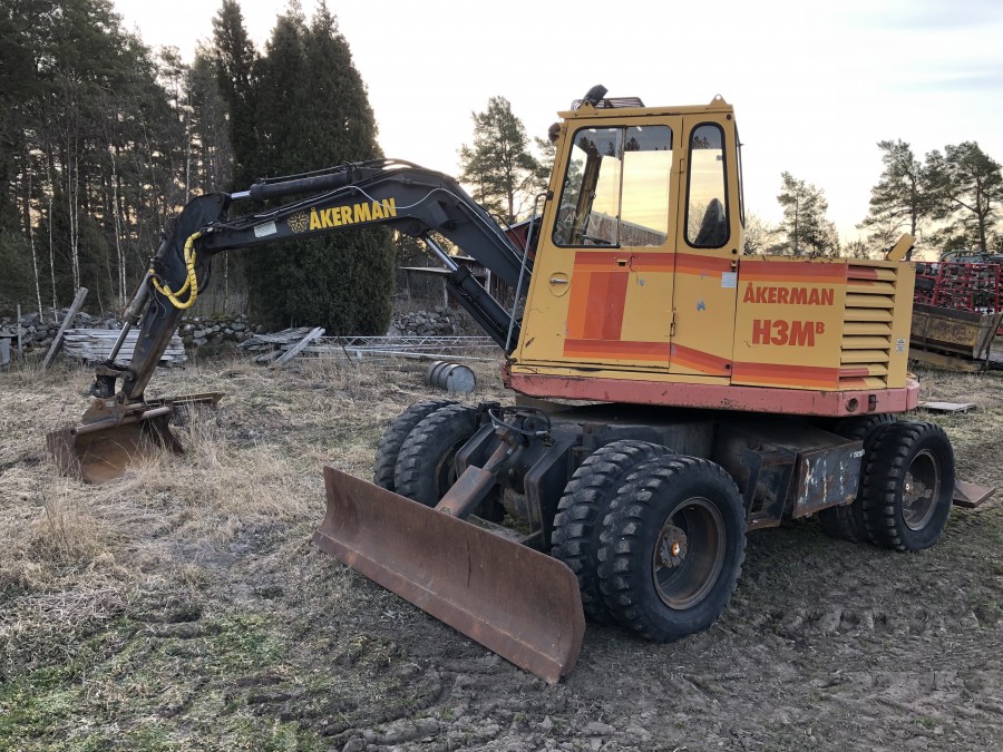 Grävmaskin Åkerman H3