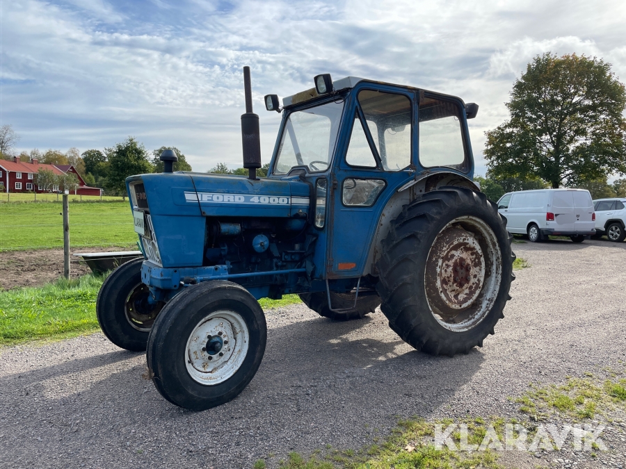 Traktor Ford 4000