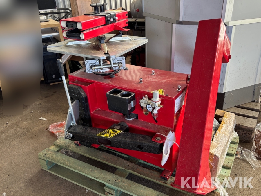 Däckmaskin Redats M-201F & Balanseringsmaskin W-110