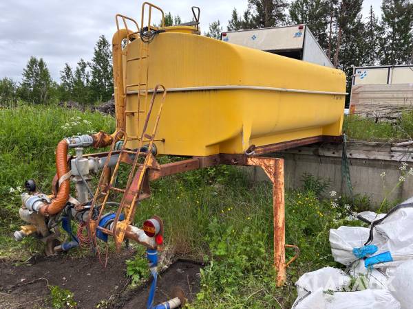 Vattentank Skellefteå Plastcisterner VV Tank fristående