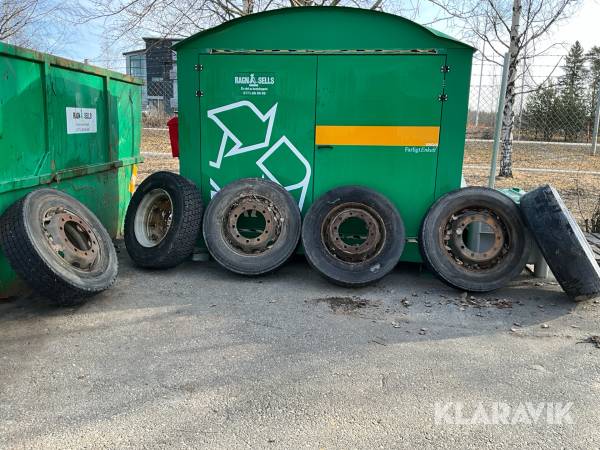 Lastbilsdäck med fälg 6 st