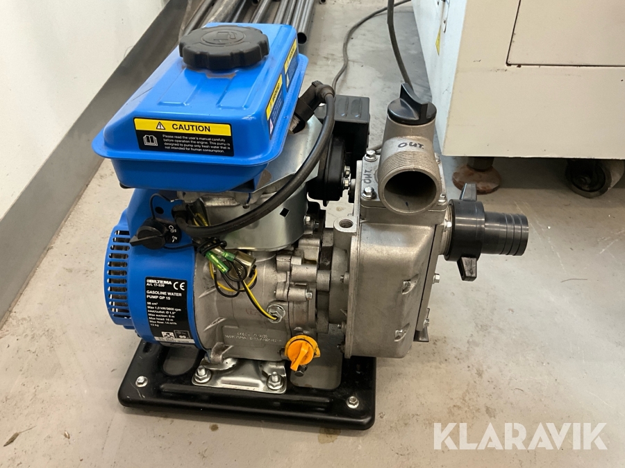 Vattenpump Biltema GP 15 med bensinmotor
