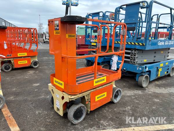 Pelarlift JLG 1230 ES