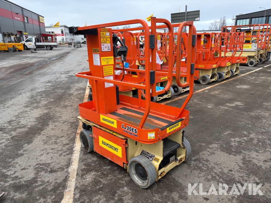 Pelarlift JLG 1230 ES