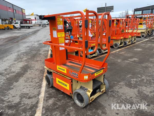 Pelarlift JLG 1230 ES