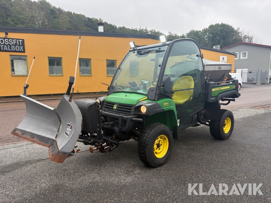 UTV John Deere Gator 855D med plog och spridare