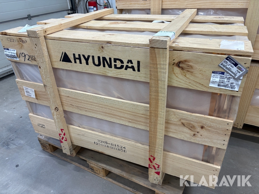 Bränsletank till grävmaskin Hyundai passar till HW160 & HW180