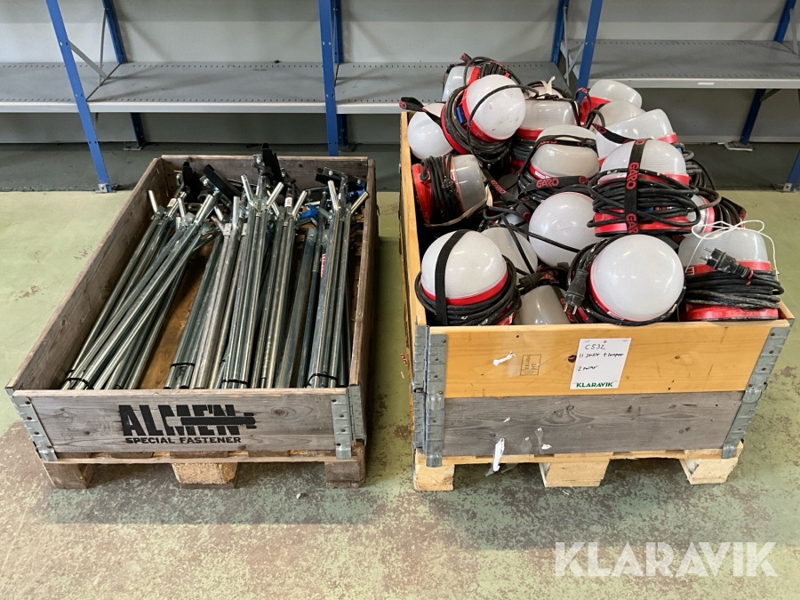 Lampor och stativ Garo