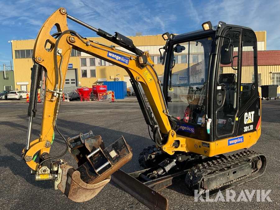 Grävmaskin CAT 301.7D med redskap