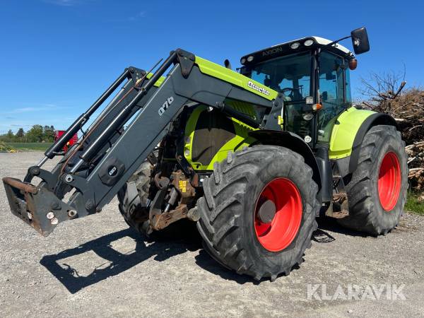 Traktor Claas Axion 850 med Ålö Q76 lastare