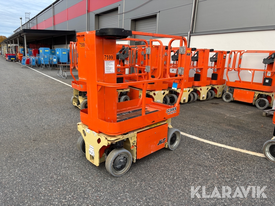 Pelarlift JLG 1230 ES