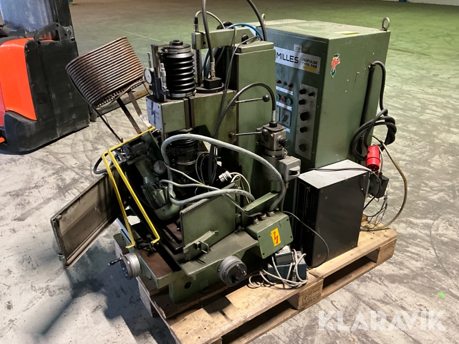 Sänkgnistmaskin Charmilles Isopulse type P25